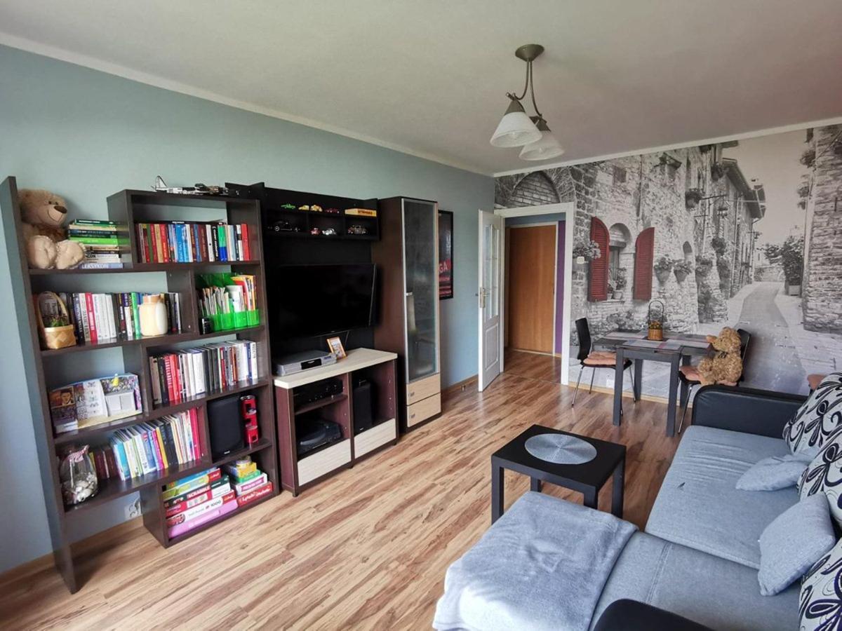 Kwadrat Maja Apartment Wałbrzych Exterior foto